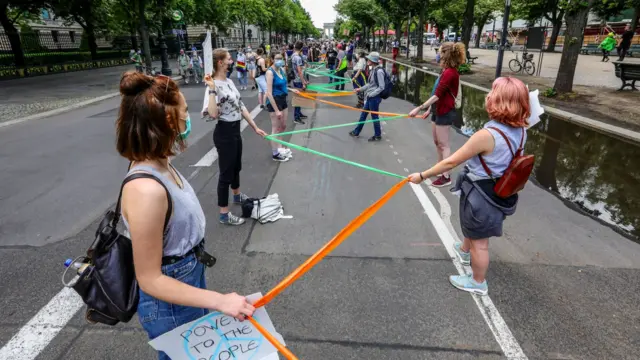 Socially-distanced human chain in Berlin