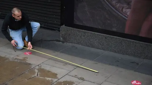 2m being measured on London's Oxford Street