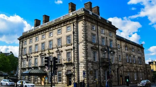 George Hotel, Huddersfield