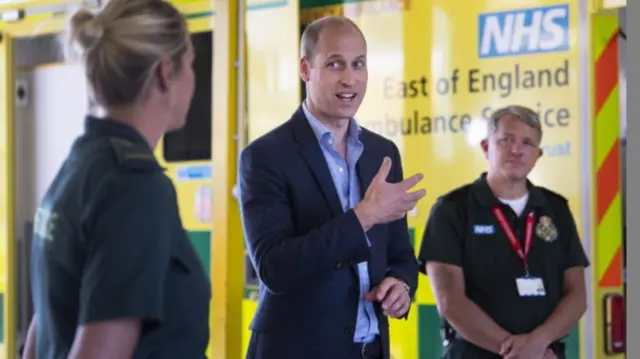 Duke of Cambridge meets paramedic staff