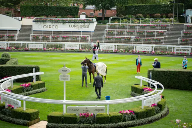 Frankie Dettori still performed a flying dismount despite the lack of spectators