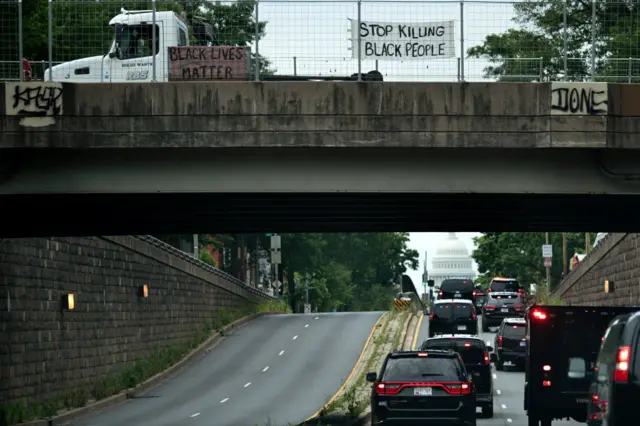 The view from Trump's motorcade