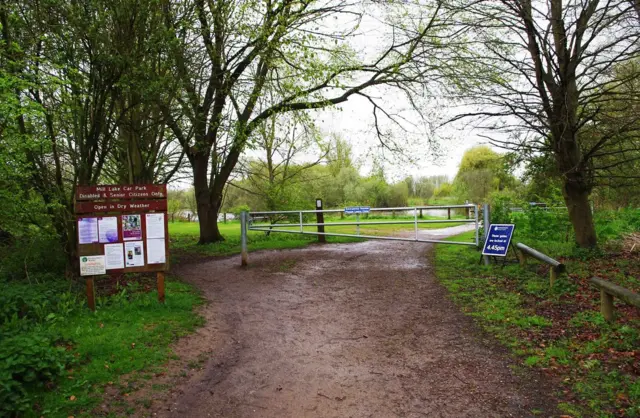 Barnwell Country Park, Oundle