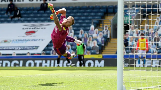 Bristol City goalkeeper Daniel Bentley