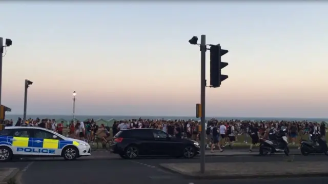 Large group on Hove Lawns