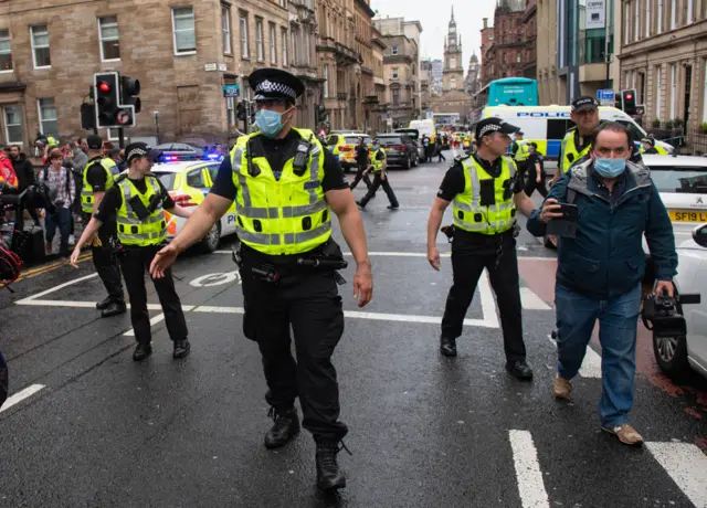 Police respond to the incident in Glasgow city centre