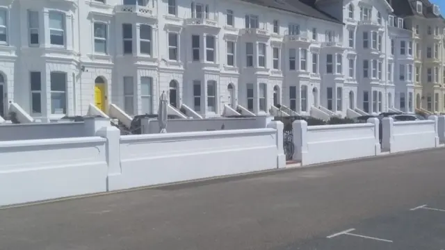 Exmouth defence scheme