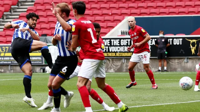 Massimo Luongo scores