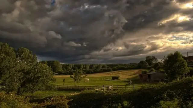 Clouds in Elkesley