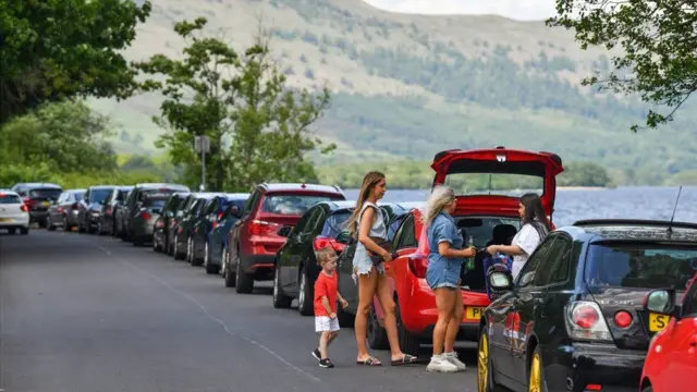 long queue of cars