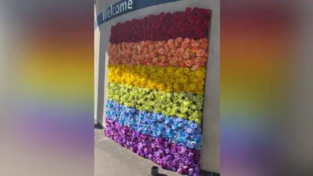 Flower wall