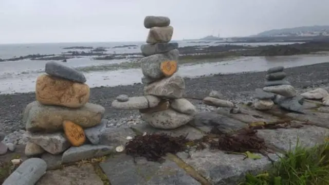 Pebble stacks