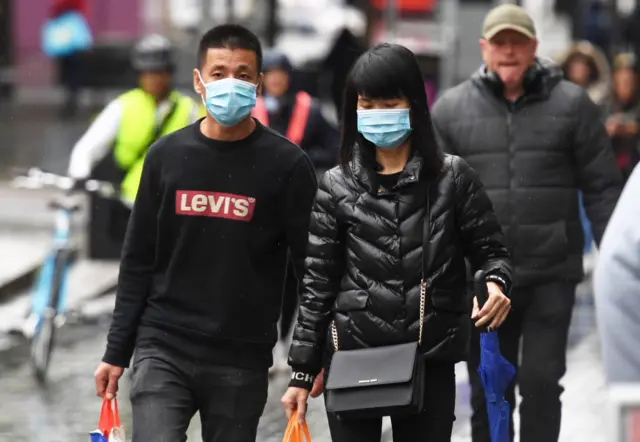 Shoppers wearing masks in Glasgow's Sauchiehall Street