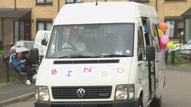 Bingo bus