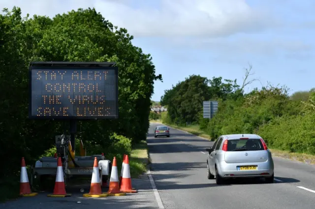 Stay Alert road sign