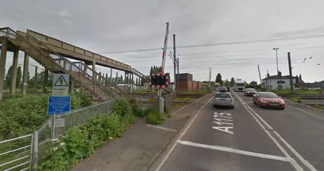 Railway crossing at Tallington