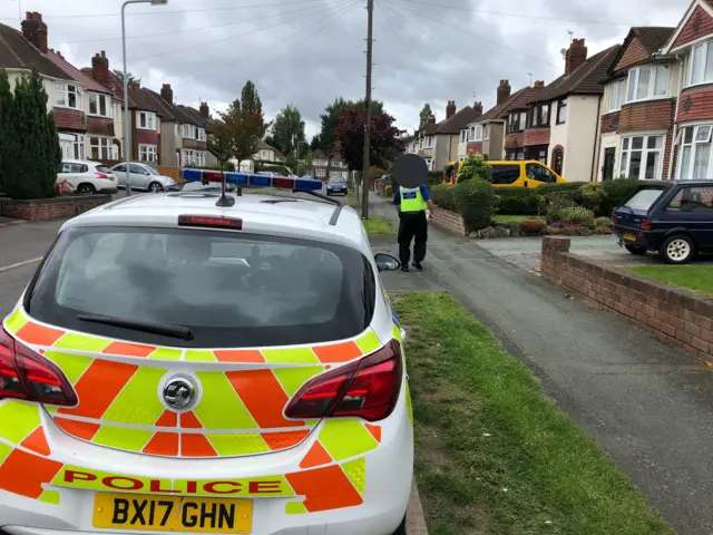 The police officer on Beechwood Avenue