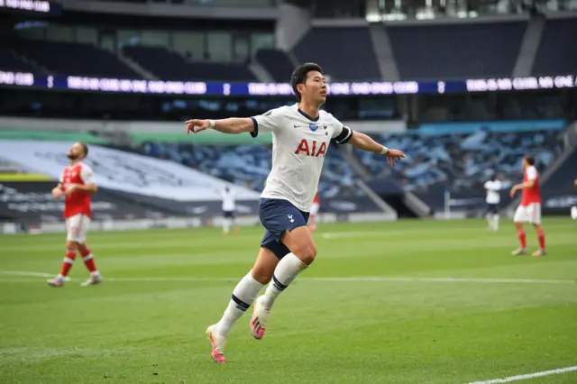 Son scores for Spurs