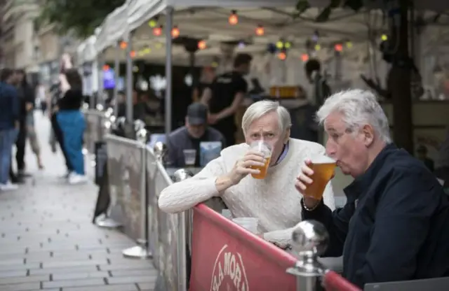 pensioners at the pub