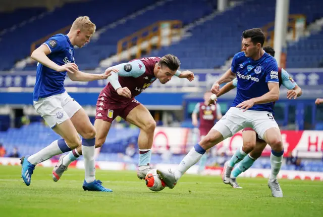 Everton v Aston Villa