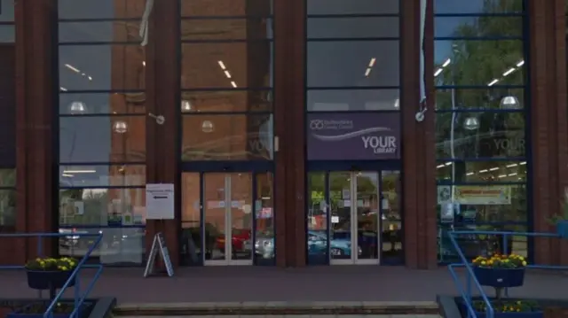 Burton-upon-Trent's library