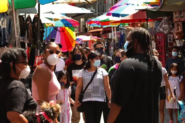 People shopping in downtown LA (30 June)