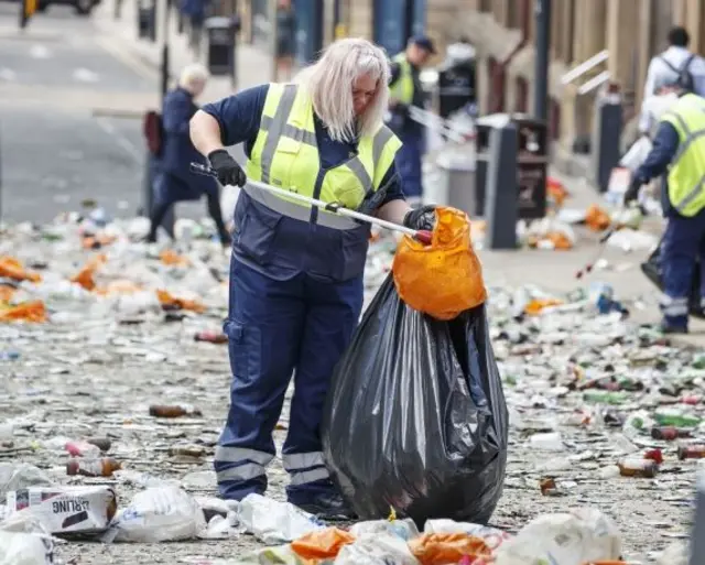 Millennium Square Leeds, clean up operation