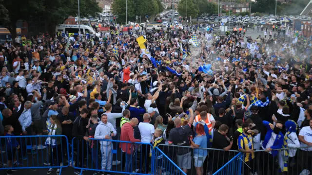 Fans outside the ground