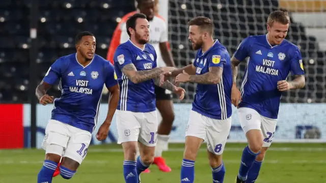 Lee Tomlin