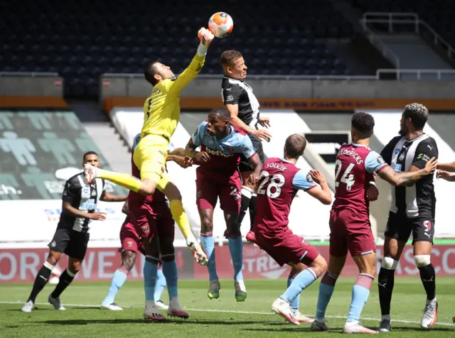 West Ham United's Lukasz Fabianski in action with Newcastle United's Dwight Gayle