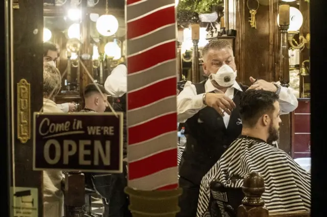 Cambridge Barbershop in Belfast