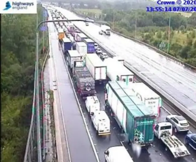 Traffic on M1