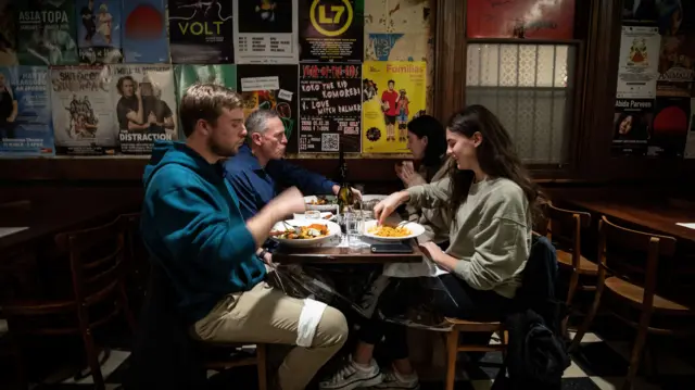 Diners at a restaurant in Melbourne