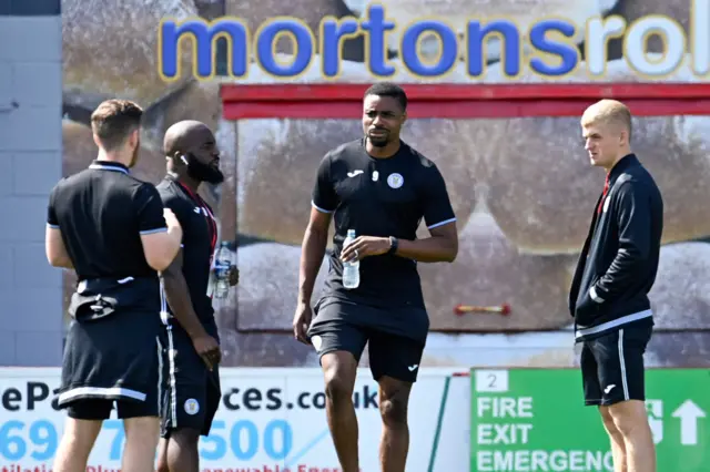 St Mirren players at Hamilton