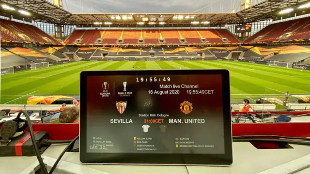 Sevilla v Man Utd