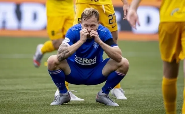 Rangers midfielder Scott Arfield