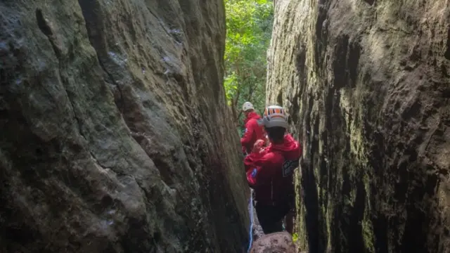 Thor's Cave rescue