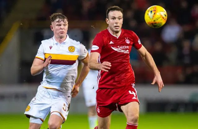 Motherwell's Mark O'Hara and Aberdeen's Andrew Considine