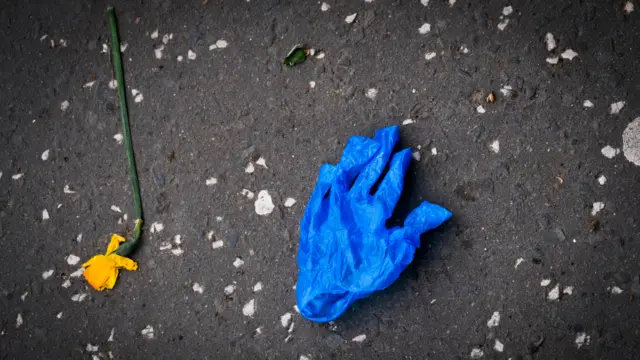 A disposable glove