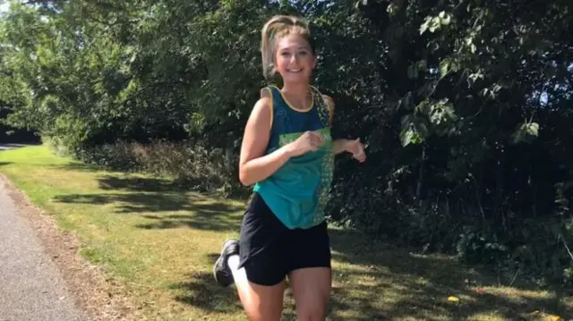 Victoria Hart running