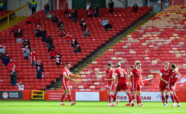 Aberdeen celebrate taking the lead against Kilmarnock