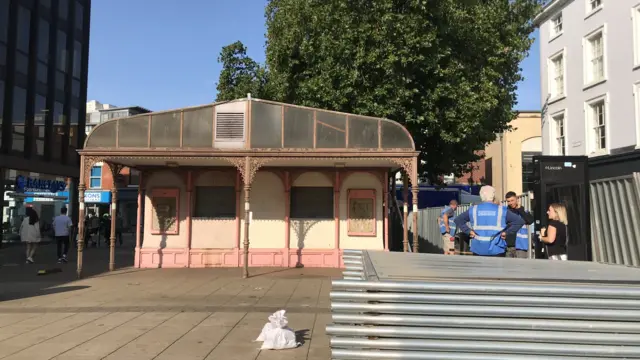 cornhill Kiosk