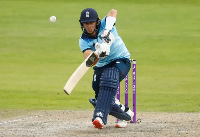 Tom Curran