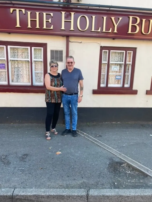 Shane Hodgkiss and wife Maureen