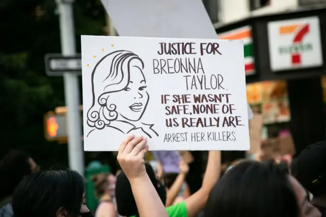 Hundreds of protesters in New York's Times Square