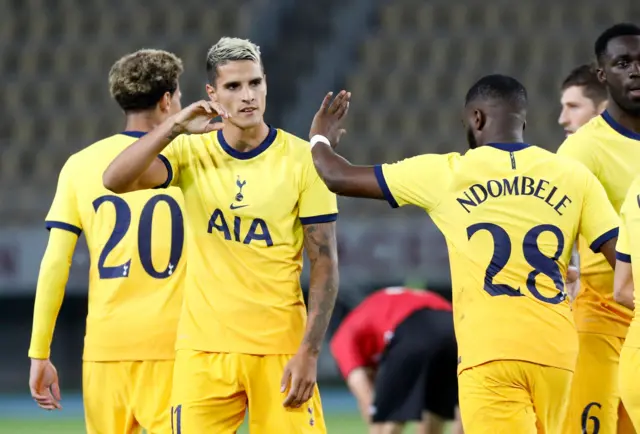 Spurs celebrate