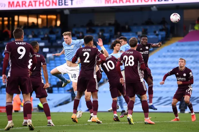 Nathan Ake scores for Manchester City