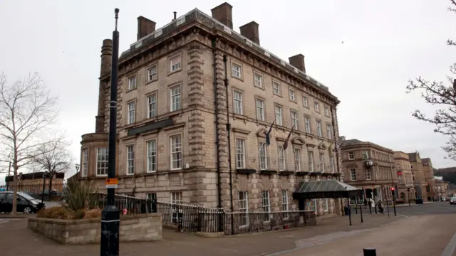George Hotel