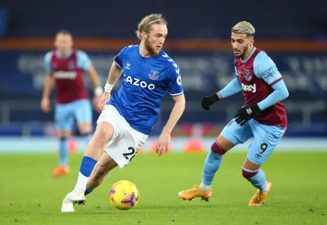 Everton's Tom Davies and West Ham's Said Benhrahma
