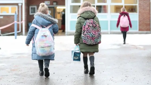 Children walking into school